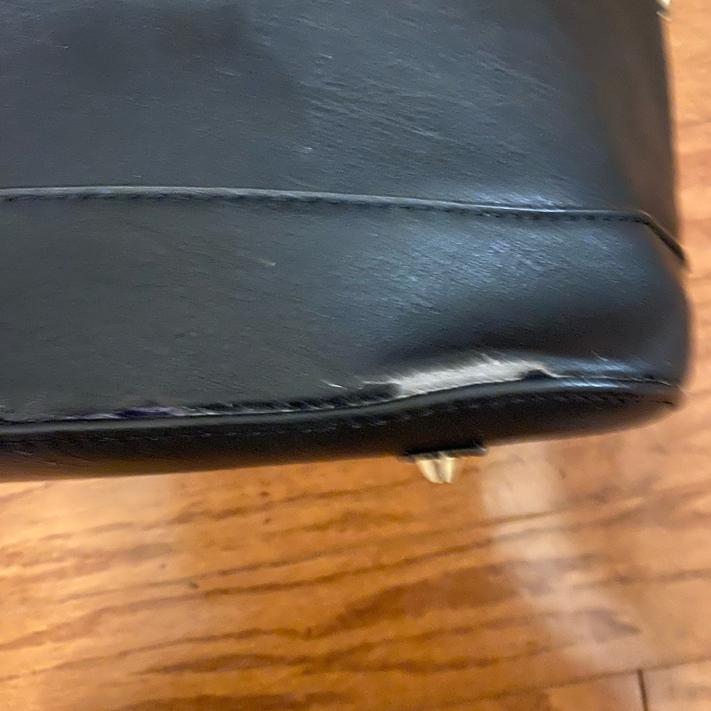 LA TERRE FASHION LIMITED BLACK PURSE - Picture 10 of 11